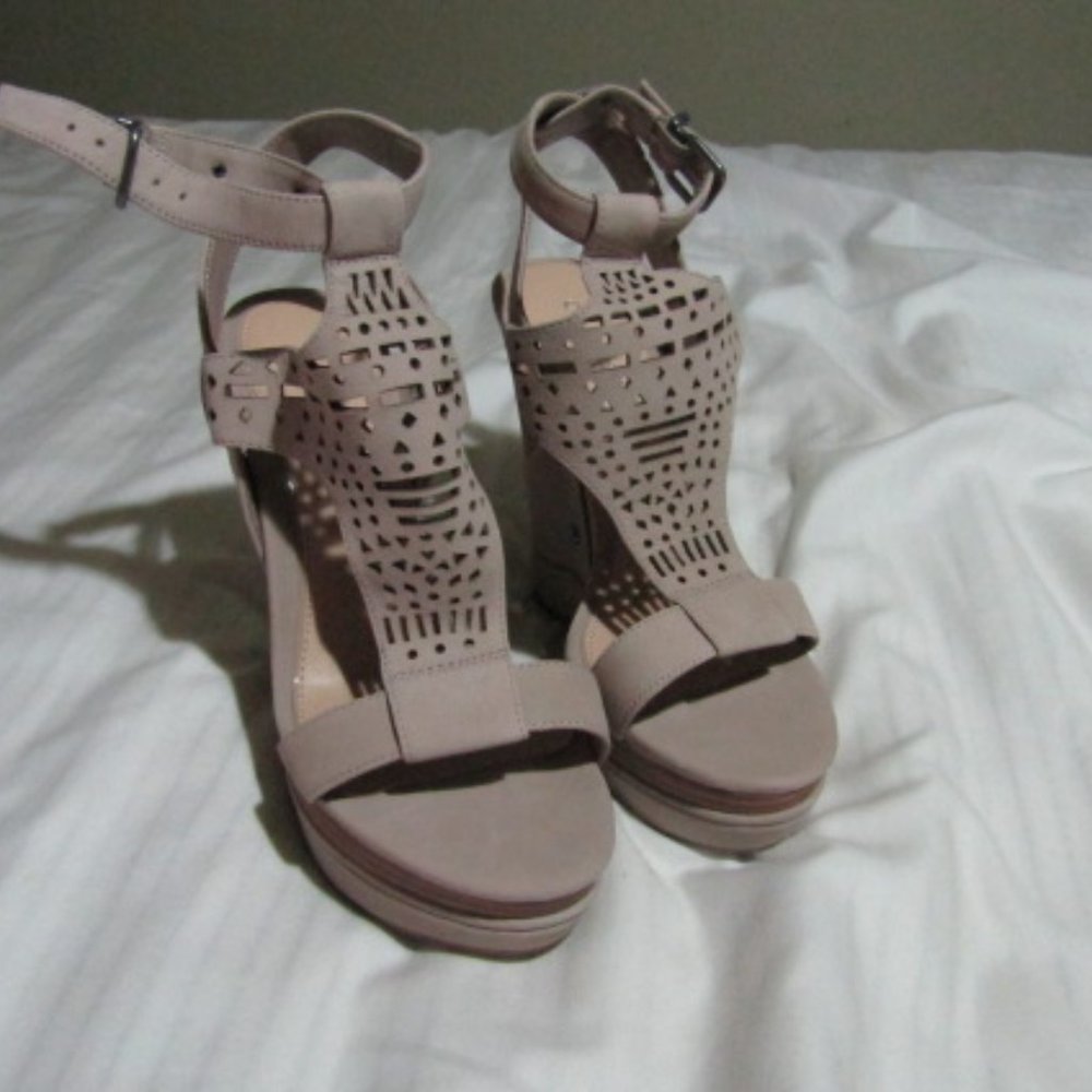 Gianni Bini wedges